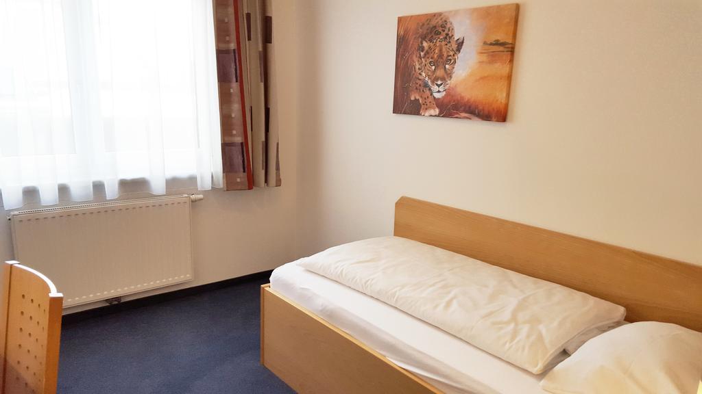 G&K Hotel Guntramsdorf Quarto foto