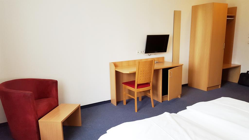 G&K Hotel Guntramsdorf Quarto foto