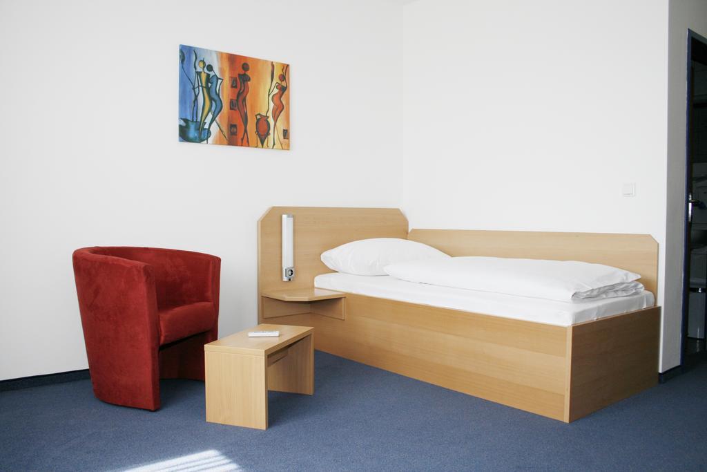 G&K Hotel Guntramsdorf Quarto foto